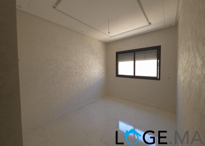 Appartement a malk chekh escalier privatif 