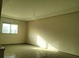Appartement de 83 m2 dans un immeuble au 3ème étage, R+3 avec ascenseur prés marjan el jadida.