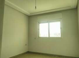 Appartement de 83 m2 dans un immeuble au 3ème étage, R+3 avec ascenseur prés marjan el jadida.