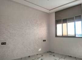 Appartement dans une R+2 de 120 m2 escalier privative au 2 ème étage a al bosstane El jadida