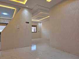 appartement de 103 m2 habitable avec escalier privative 2 façades dans R+2 a al bousstan el jadida.