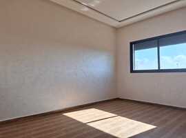 Niveau de villa d3 128 m2 a al bosstane El jadida.