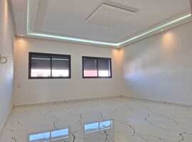 Niveau de villa d3 128 m2 a al bosstane El jadida.
