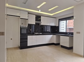 Duplex à vendre de 300 m2 à al bousstane el jadida.