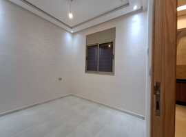 Appartement RDC de 120 m2 a vendre avec garage près Marjan El jadida 