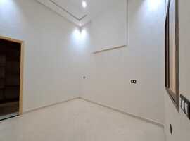 Appartement RDC de 151 m2 dans R+2 a Nrjiss el jadida.
