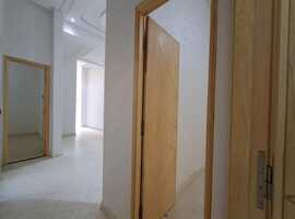Appartement RDC de 151 m2 dans R+2 a Nrjiss el jadida.
