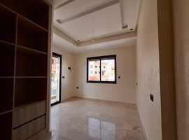 Duplex villa de 3 façades avec piscine a vendre a al bosstane El jadida.