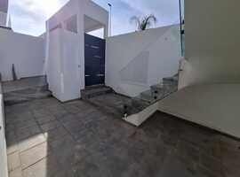 Duplex villa de 3 façades avec piscine a vendre a al bosstane El jadida.