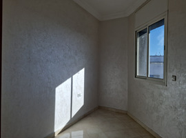 Appartement a vendre au 4 ème étage , centre hay salam el jadida