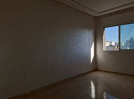 Appartement a vendre au 4 ème étage , centre hay salam el jadida