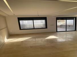 Duplex villa a vendre près Marjan El jadida