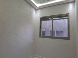 Appartement dans R+2 a hay essalam el jadida avec déclaration totale.