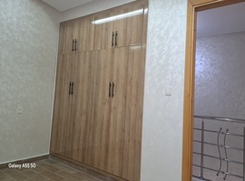 Duplex à vendre de 120 m2 dans R+4 avec garage, ascenseur et garage à el jadida.