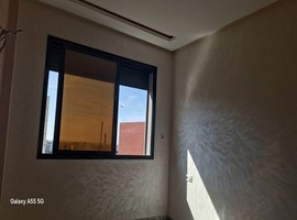 Appartement a vendre dans R+5 de 90 m2 au 5eme étage avec ascenseur près Akdital el jadida .