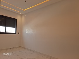 Des appartements au 5 eme étage avec ascenseur de 83 et 84 m2 près Akdital hay Al matar el jadida