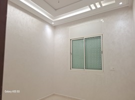 Appartement a vendre de 102 m2 dans R+2 au 1er étage à Hiba hay essalam el jadida.