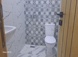 Appartement de 96 m2 au 1er étage dans R+2 à hay essalam el jadida .