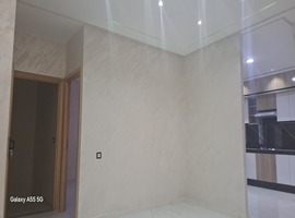 Appartement de 96 m2 au 1er étage dans R+2 à hay essalam el jadida .