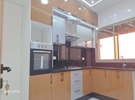 Appartement de façade opposé dans R+2 escalier privatif de 112 m2 près marjane el jadida. 