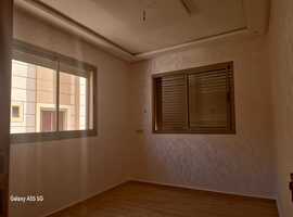 Appartementde de 2 façades de 111 m2 dans R+2 escalier privatif étage courants à hay essalam el jadida