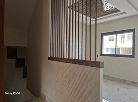 Duplex de villa à vendre à Al bousstane el jadida. 