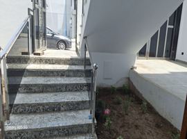 Duplex de villa à vendre à Al bousstane el jadida. 