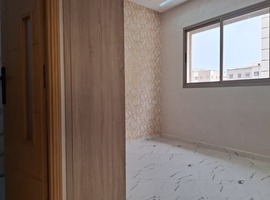 Appartement a vendre au 1er étage de 92 m2 à Malk chikhe el jadida.