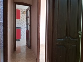 Appartement a vendre dans R+4 au 4eme étage près service d'Émile el jadida 