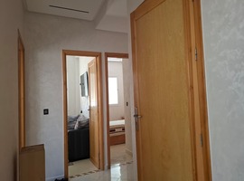 Appartement a vendre de deux façades dans R+4 au 4eme étage el jadida.