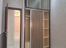 Appartement a vendre de 157 m2 dans R+2 escalier privatif près marjan el jadida.