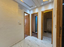 Appartement a vendre dans R +2 escalier privatif,étage courant a el jadida.