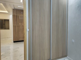 Appartement a vendre dans R +2 escalier privatif,a el jadida.