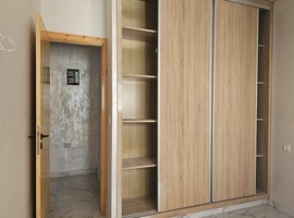 Appartement a vendre dans R+2 escalier privatif a el jadida.