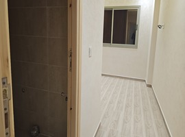 Appartements de deux façades dans R+3 au 3éme étage avec ascenseur jusqu'à terrasse,avant café Chaimaa el jadida. 