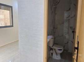 Appartement a vendre  dans R+2 ,de 76 m2 deux appartements par étage a el jadida.