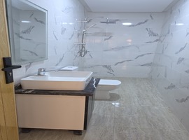 Appartement a vendre  dans R+2 ,de 76 m2 deux appartements par étage a el jadida.