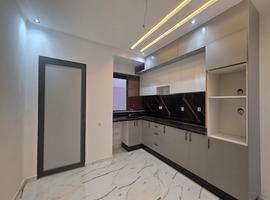 دوبلكس للبيع في عمارة من 4 طوابق بمساحة 110 و 140 متر مربع بأثمنة مناسبة قابلة للدعم   