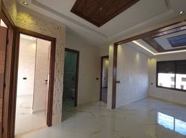 Niveau de villa a vendre près al bousstane el jadida . 