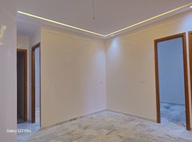 Appartement a vendre de 147 m2 au 2ème étage près albousstane a el jadida. 