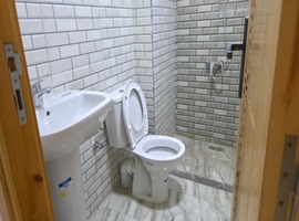 Appartement a vendre au 2ème étage escalier privatif a al bousstane el jadida.