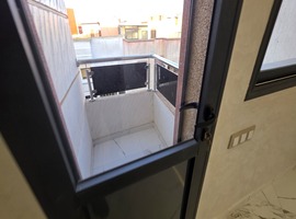 Appartement a vendre de 140 m2 escalier privatif a hay essalam el jadida.