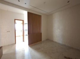 Appartement a vendre escalier privatif dans R +2 de deux façades, 120 m² habitable a el jadida.