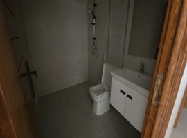 Appartement a vendre escalier privatif dans R +2 de deux façades, 120 m² habitable a el jadida.