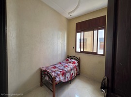 Appartement a vendre au 2ème étage dans une R +2 ,deuxième main a hay essalam près café Alasca 2 el jadida.