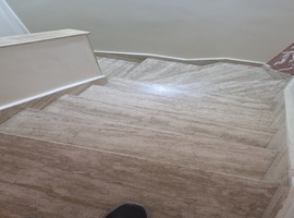 Appartement a vendre au 2ème étage dans une R +2 ,deuxième main a hay essalam près café Alasca 2 el jadida.