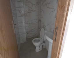 Appartement a malk chekh escalier privatif 