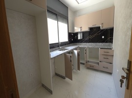 Appartement a malk chekh escalier privatif 